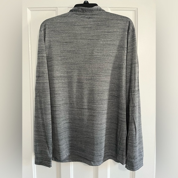 NY Yankees 1/4 Zip Pullover - Picture 2 of 7